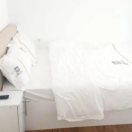 Renata-endless Summer Apartamens