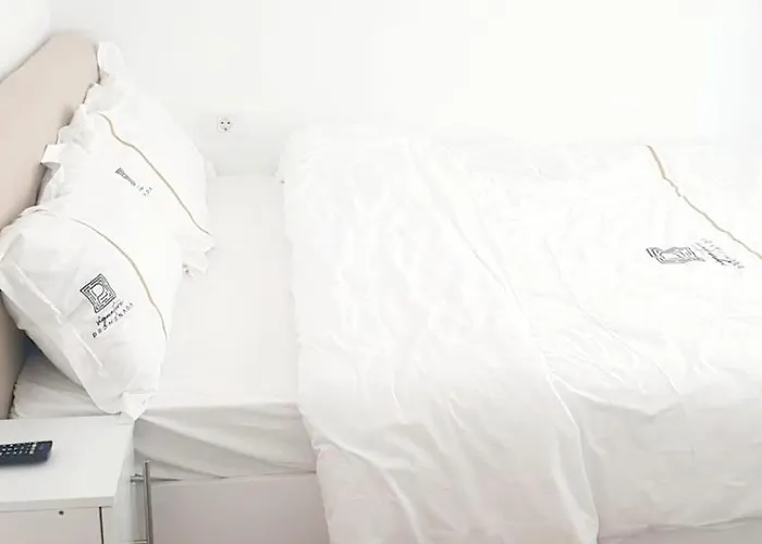 Renata-endless Summer Apartamens